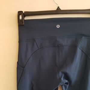 LULULEMON Blue/Green Cropped Leggings